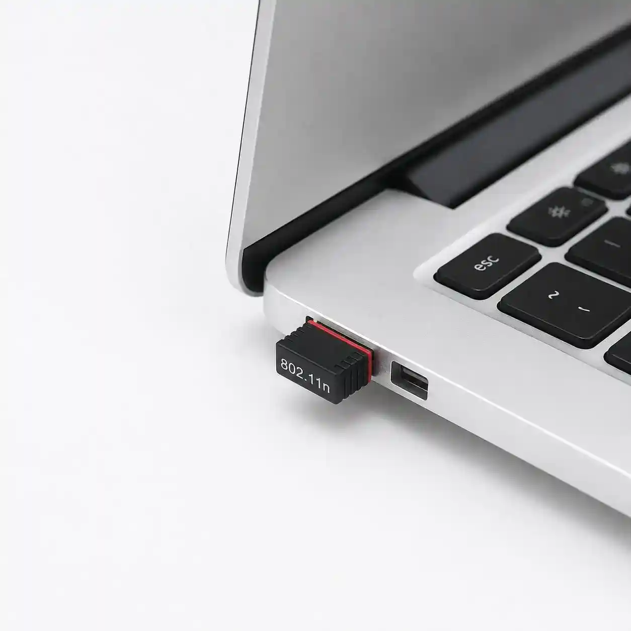 Adaptador Antena Nano USB De Red WiFi 150 Mbps USB-02 | PC Laptop